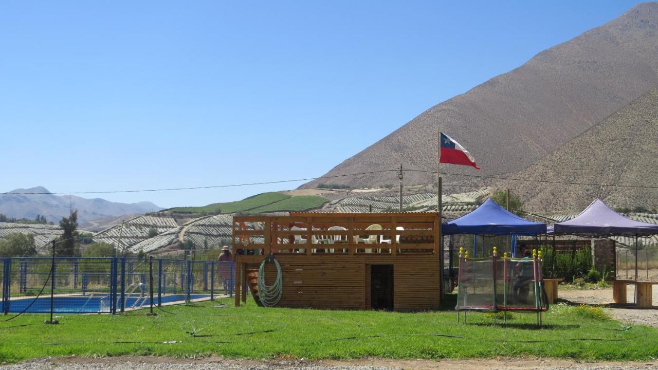 Cabanas Vicuna Cielo De Peralillo - Valle De Elqui Exteriör bild