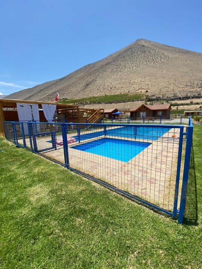 Cabanas Vicuna Cielo De Peralillo - Valle De Elqui Exteriör bild